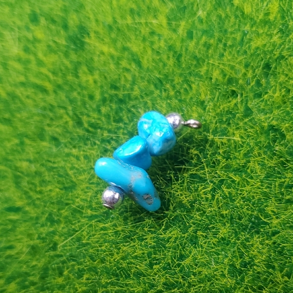 Turquoise Nugget Pendant P311 - Picture 1 of 3